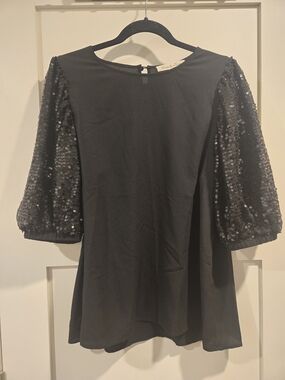 Black Sequin Ladies Top - Size LARGE
